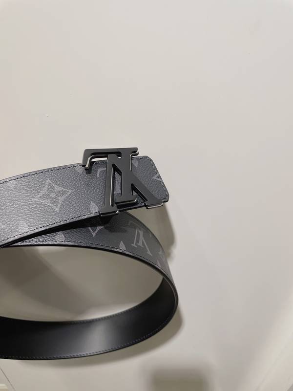 Louis Vuitton 40MM Belt LVB00372 Louis Vuitton 40MM Belt LVB00372